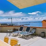 Lujo Y Vistas Panoramicas En Primera Linea De Mar